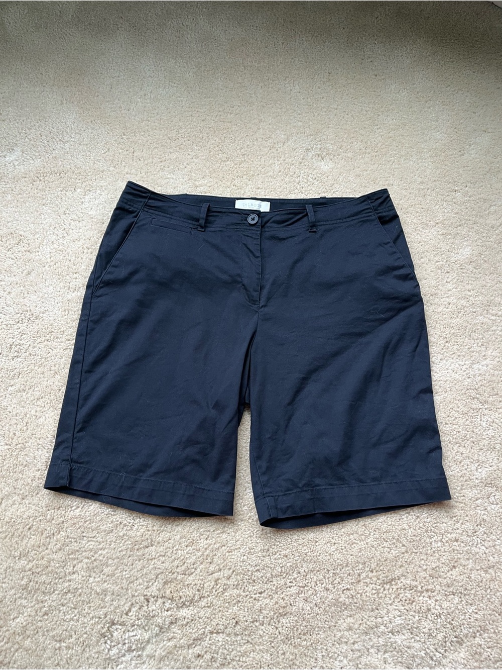 Talbots Women’s Black Bermuda Chino Shorts - Size 14 Petite - VGUC - Stretch